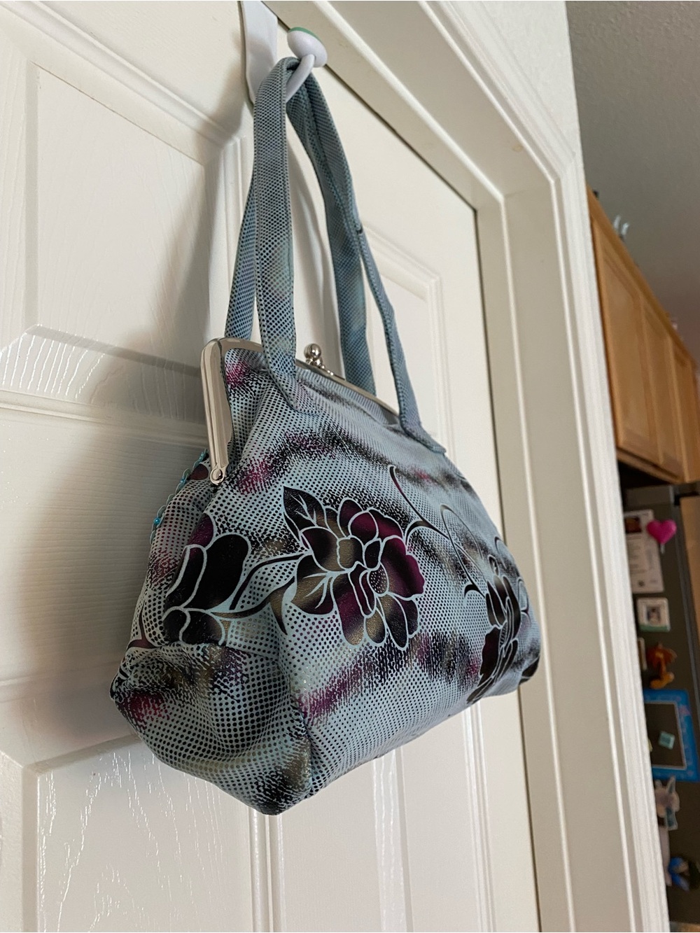 Embellished Floral Sequin Frame-Top Shoulder Bag - Blue - Picture 3 of 5